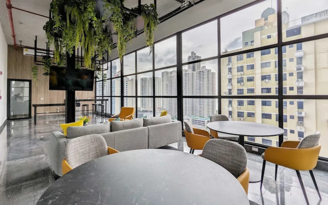 w Premium 1BR w Balcony in San Francisco