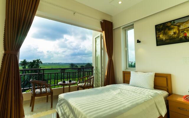 Ideal Villa