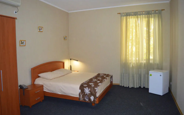 Mini 3 Hotel