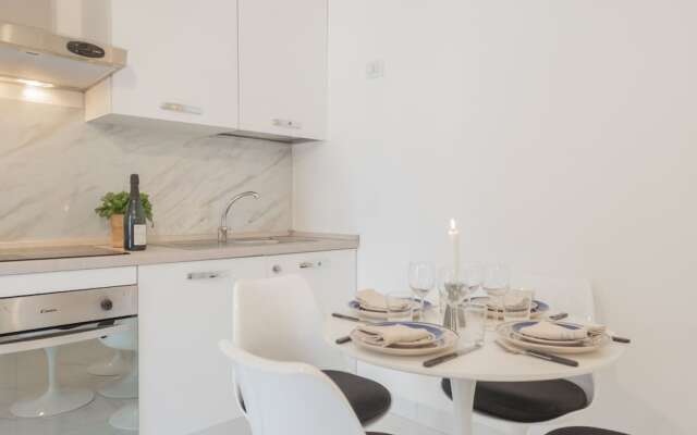 Luce Apartment in Como