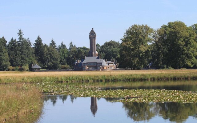 Detached holiday house with WiFi and a large garden; hike and bike the Veluwe