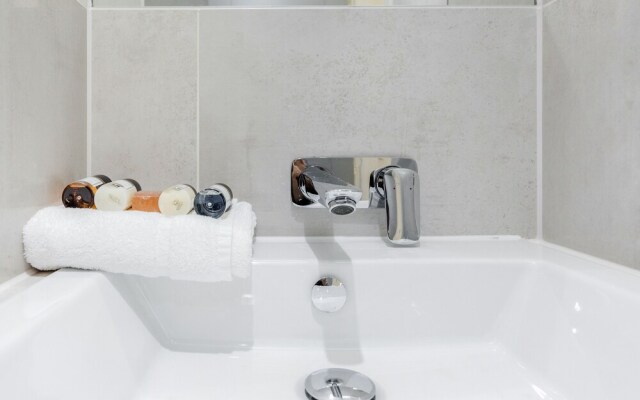 Roomspace Apartments -Walpole Court