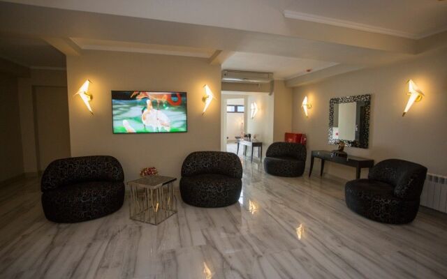 Downtown Hotel
