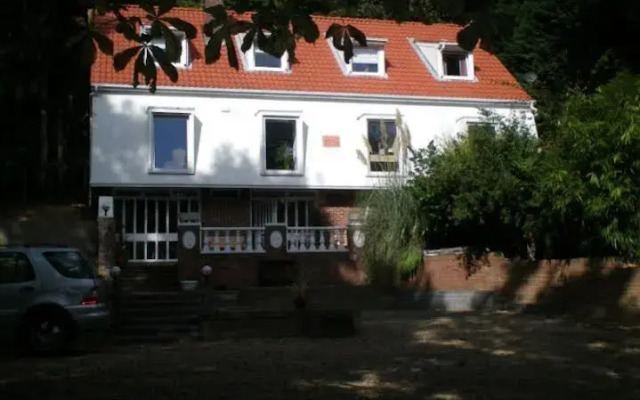 Thornybank