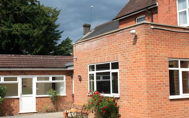 Abbey House Hotel