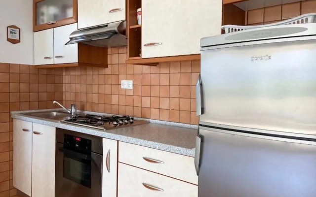 Žare - With Garden - A1