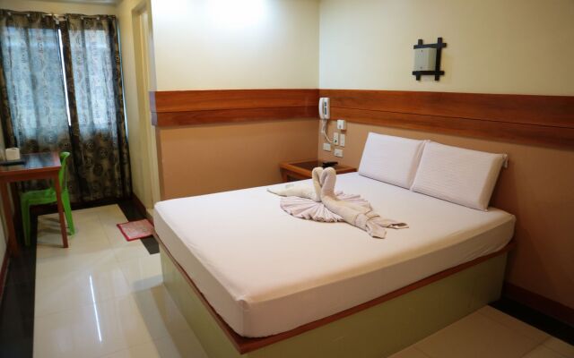 Rainforest Beach Hotel