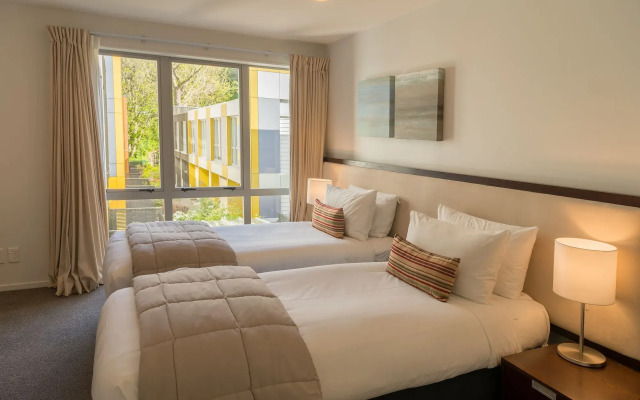 Boulcott Suites