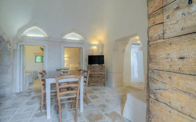 Trulli Capo di Lupo Cisternino by Typney