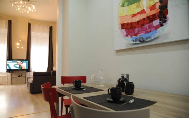 Budapest Easy Flats- Operetta Lux Apartment