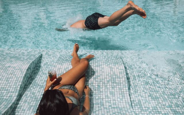 Paralos Lifestyle Beach