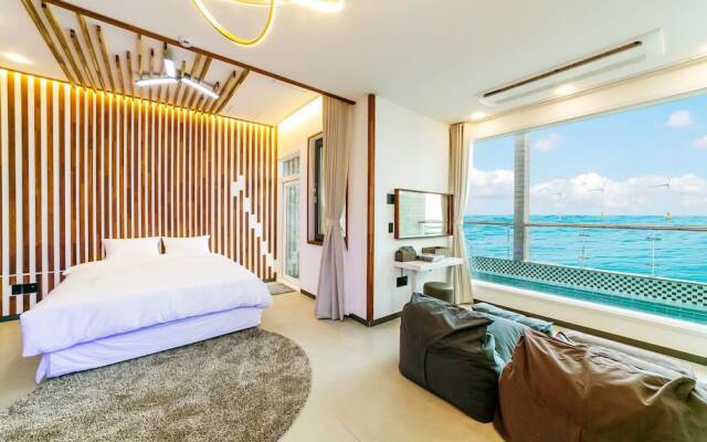 Windmill 108 Poolvilla