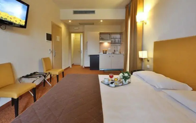Regal Residence