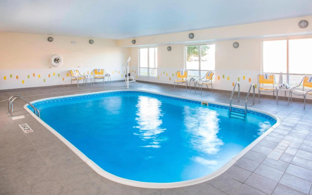 Fairfield Inn & Suites Peru