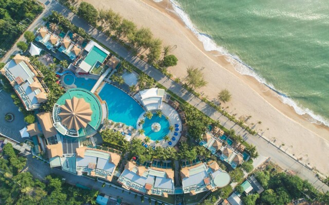 Grand Swiss-Belhotel Darmo