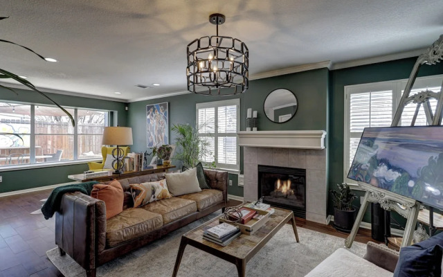 Spring Branch Haven - Cozy 3BR Oasis, Pet Friendly