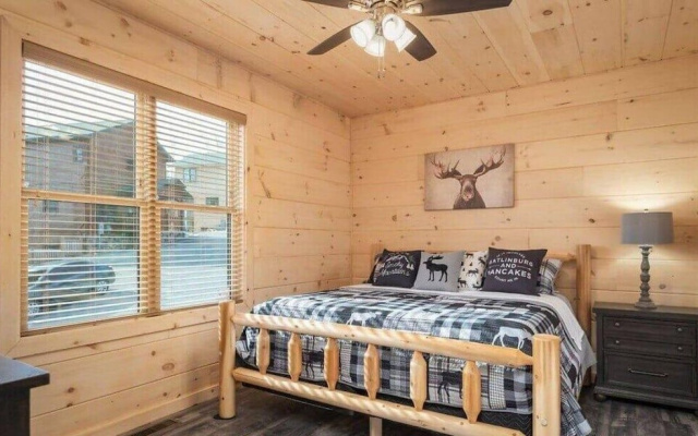 Majestic Vista 3 Bedroom Cabin