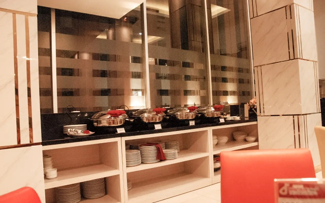 Royal Jelita Hotel