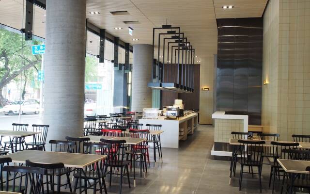 巨蛋旅店 HotelR14