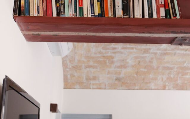 Casa Monti Colosseo, Domus Aureacharming Apt