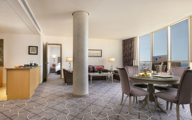 Gefinor Rotana Hotel