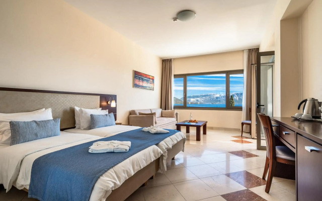 Porto Galini Seaside Resort & Spa