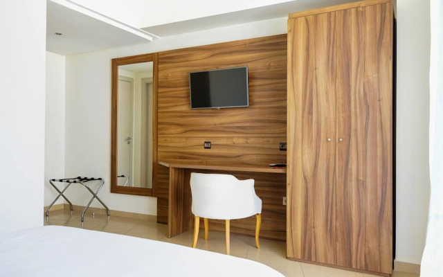 Comfort Inn & Suites Henderson - Las Vegas