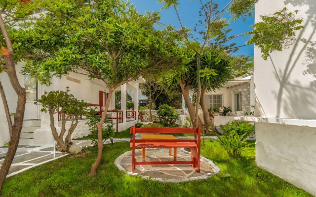 Dimelal Mikonos Downtown Apartments