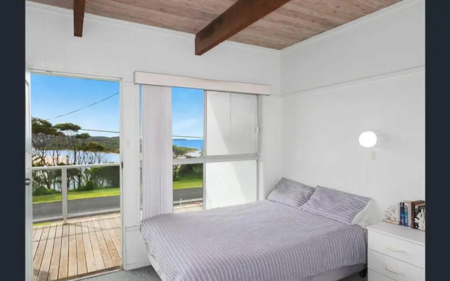 Just A Mellow Surf Escape @ Seaside, Dolphin Point