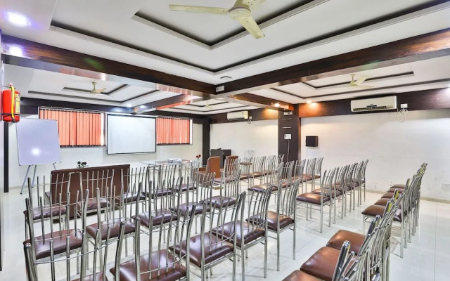 Hotel Anand Inn By OYO Rooms