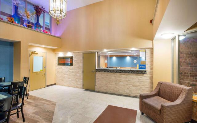 Days Inn by Wyndham New Haven