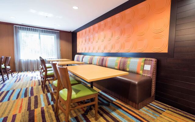 Fairfield Inn by Marriott Medford Long Island