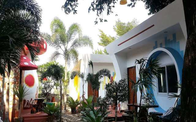 Mushroom House Kohlarn