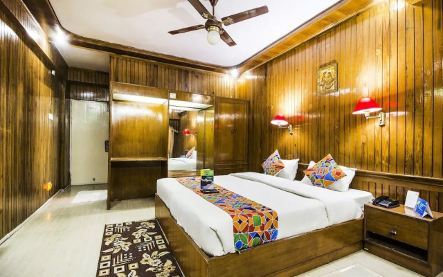 FabHotel Mayfair Inn