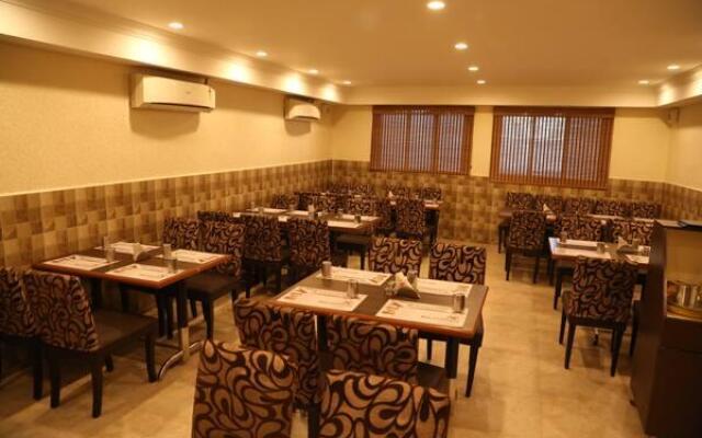 Rathna Comfort Guest House