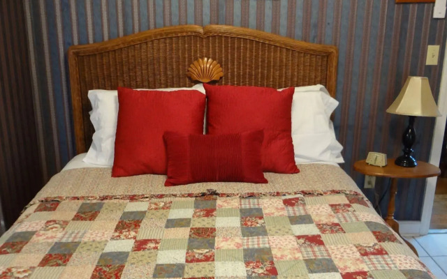 The Henry Collins Inn