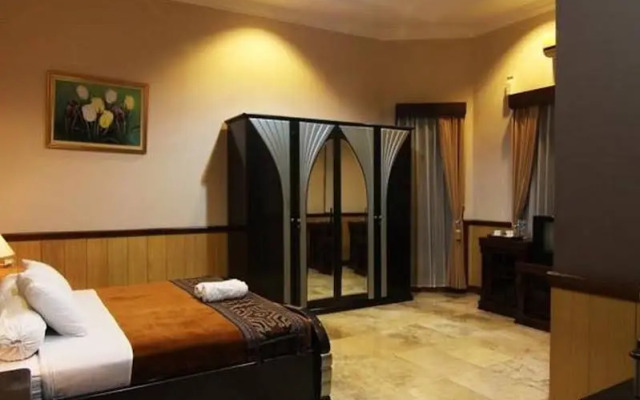 Omah Lawas Homestay