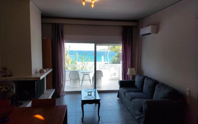 Periklis Beach house