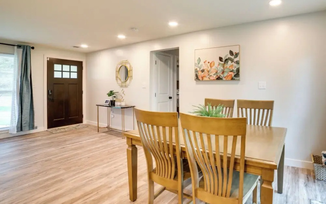 Monroeville Vacation Rental - 2 Mi to Downtown!