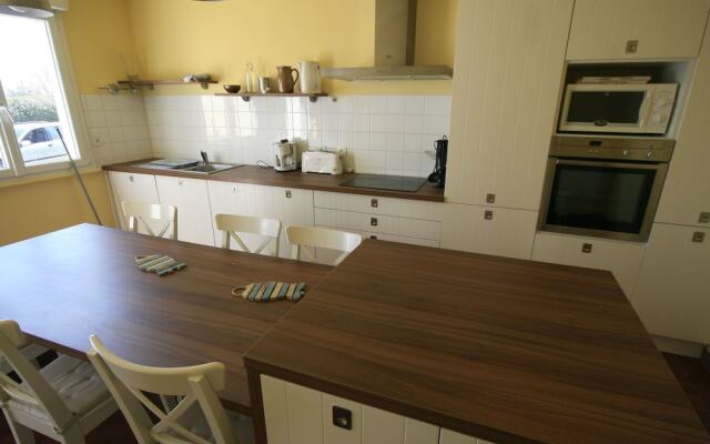 Cozy Holiday Home in Penmarch with Private Swimming Pool