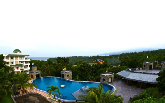 Lingganay Boracay Hotel Resort