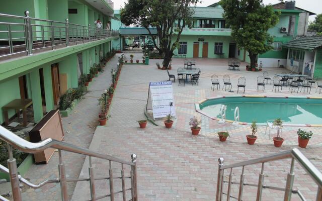 Hotel Saathi