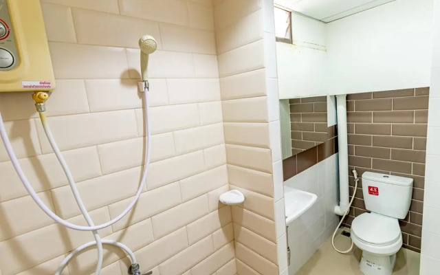 Alanda Hotel & Apartment