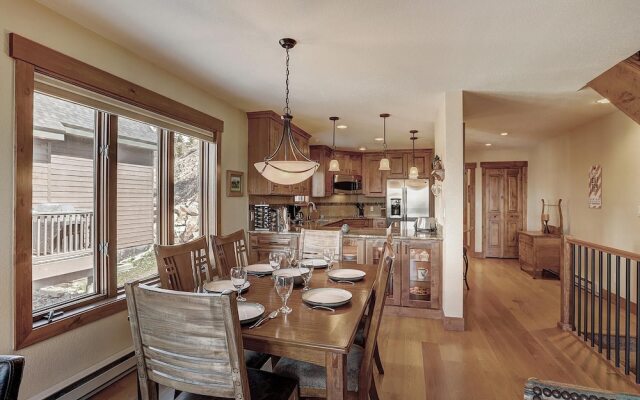 Happy Trails - 3 Br Townhouse