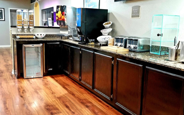 Best Western Post Oak Inn