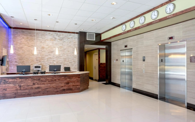 LIC Hotel