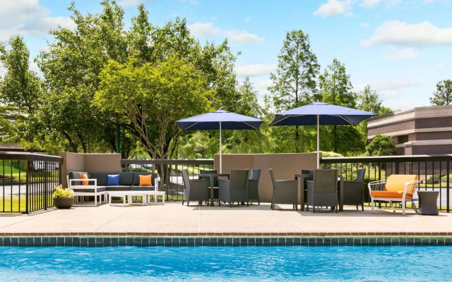 Hampton Inn Memphis-Walnut Grove/Baptist Hospital East