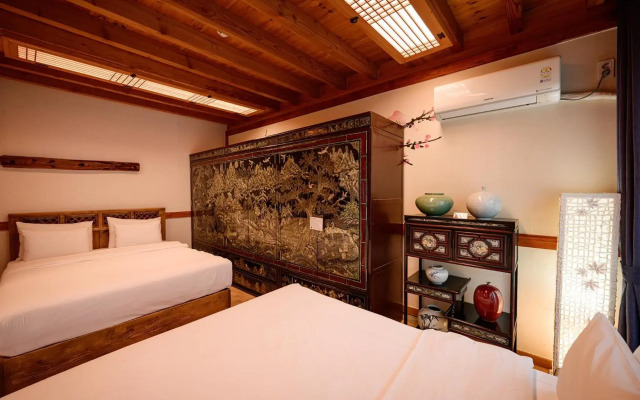 Jeonju Wangyijimil Hanok Hotel
