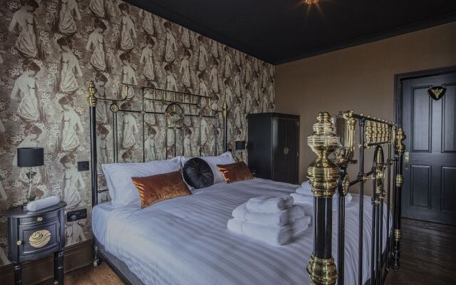 The Albion Rooms