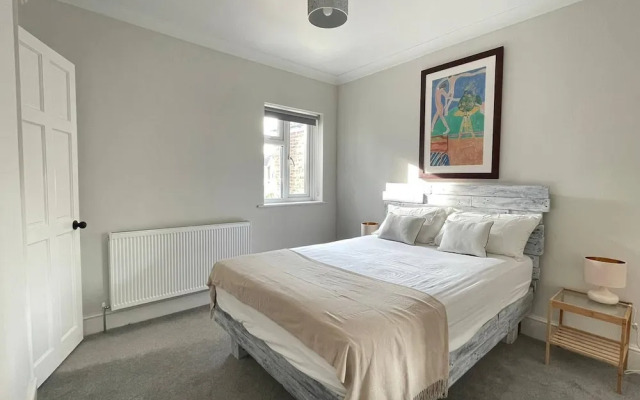 Stunning Beach House At Southsea, Portsmouth